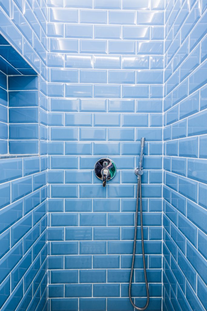 Subway tile shower, Modern subway tile bathroom, Subway tiles in bathroom, Subway tiles for kitchen