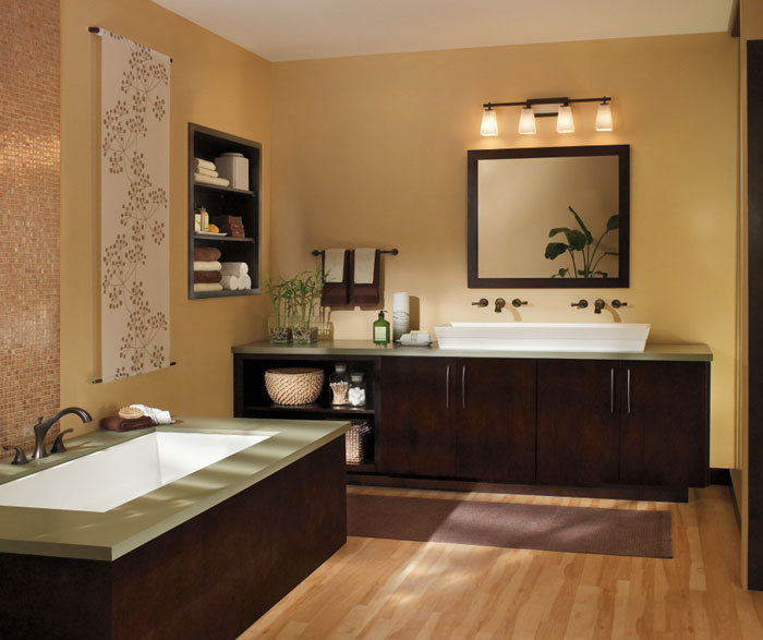 Diamond Distiction And Edge Bathroom Cabinets