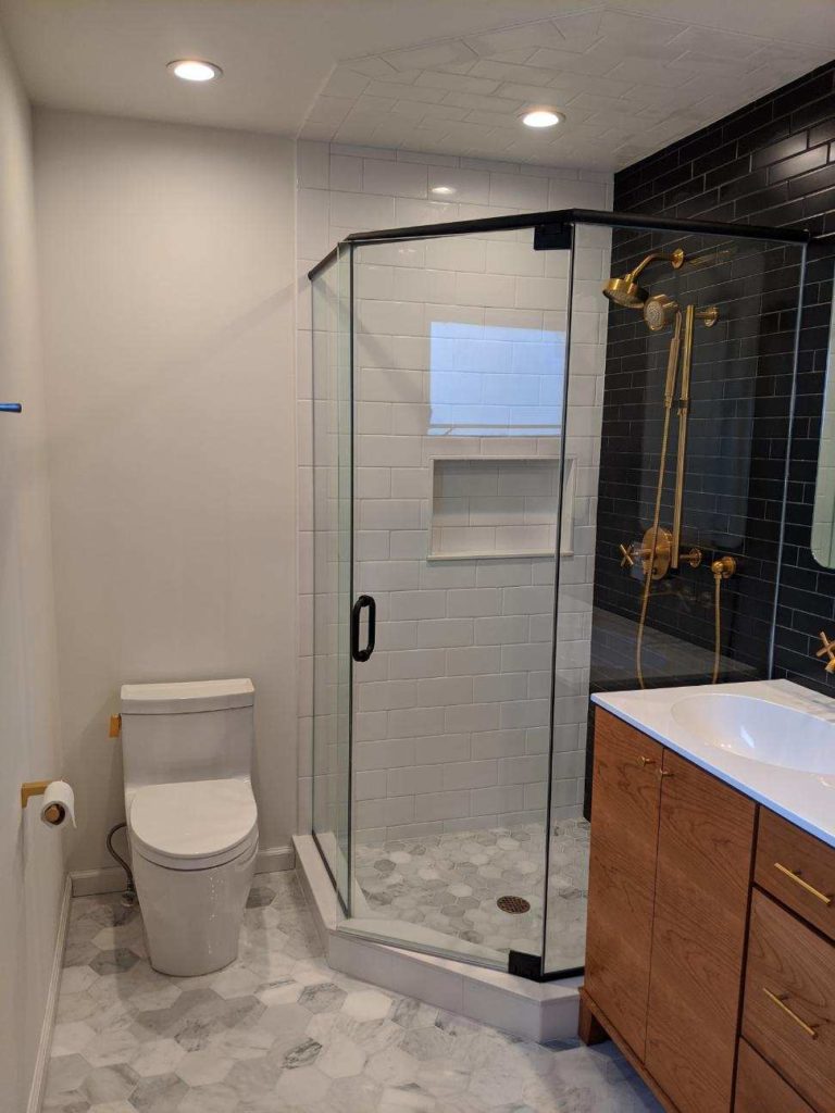 Neo angle shower doors , neo angle shower dimensions , neo angle shower door replacement , neo angle shower ideas , neo angle show sizes , custom , design , shower enclosure , glass , corner , small bathroom