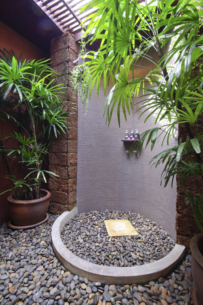 different types of shower designs