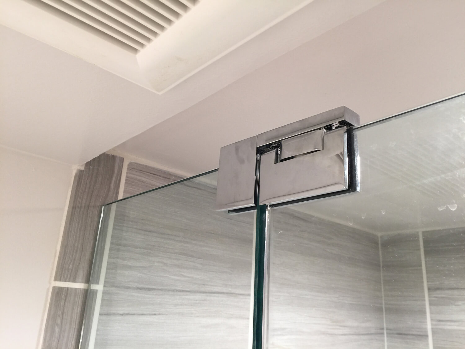 GlassCrafters Metropolis Hinge
