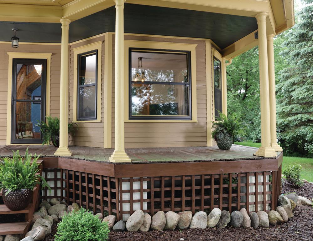 Larson Exterior 6