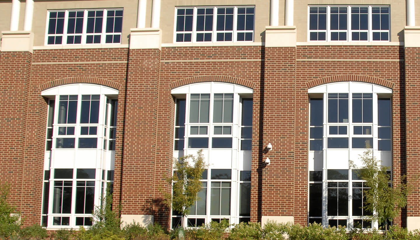 EFCO Series 321X Commercial Aluminum Windows